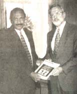 Vaiko presenting Memorandum in Geneva